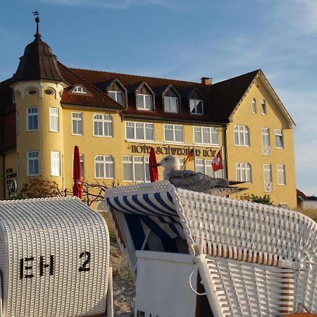 Hotel Schweriner Hof Ostseebad Kühlungsborn Exterior foto